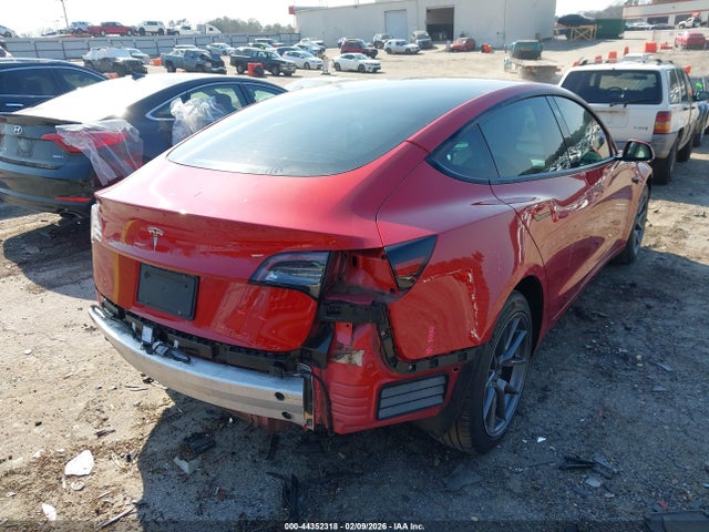 2021 TESLA MODEL 3 5YJ3E1EA8MF978260 Photo 3