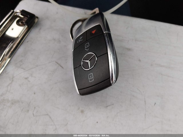 Aukcja sprzedaży 2021 Mercedes-benz C 300 Sedan, vin: W1KWF8DB1MR647730, numer aukcji: 44352334