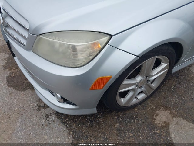 Продажа на аукционе авто 2010 Mercedes-benz C 300 Luxury/sport, vin: WDDGF5EB3AF493164, номер лота: 44352358