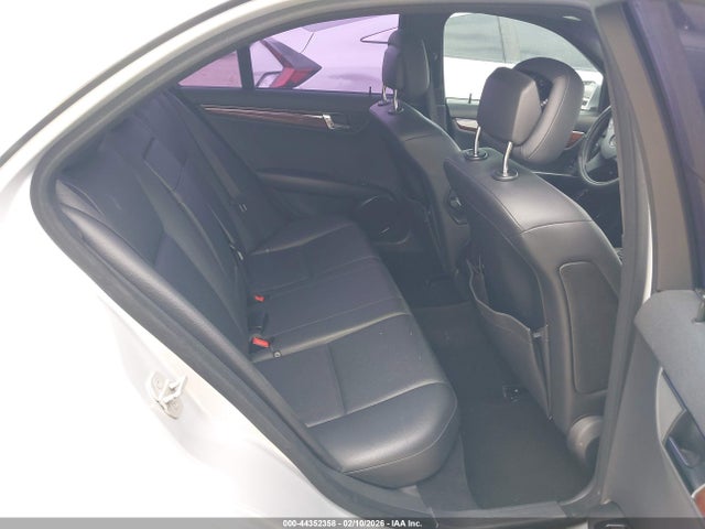 Продажа на аукционе авто 2010 Mercedes-benz C 300 Luxury/sport, vin: WDDGF5EB3AF493164, номер лота: 44352358