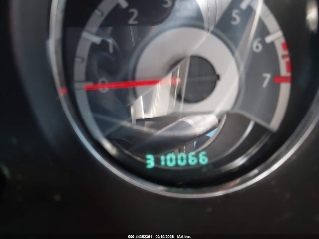44352361 :رقم المزاد ، 1C3CCBBB0DN651608 vin ، 2013 Chrysler 200 Touring مزاد بيع