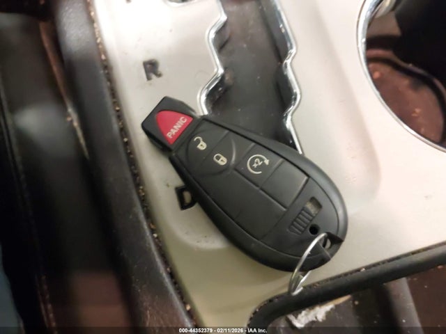 Продажа на аукционе авто 2013 Jeep Grand Cherokee Laredo, vin: 1C4RJFAG0DC569230, номер лота: 44352379