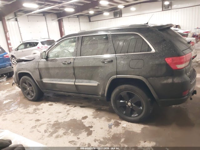 Продажа на аукционе авто 2013 Jeep Grand Cherokee Laredo, vin: 1C4RJFAG0DC569230, номер лота: 44352379