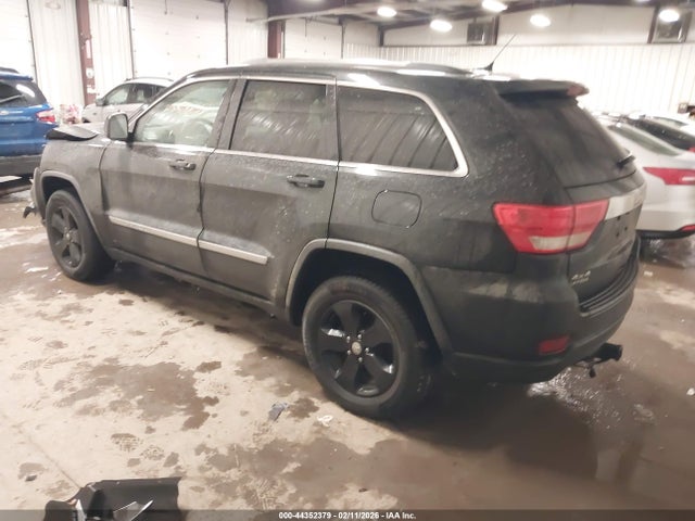 Продажа на аукционе авто 2013 Jeep Grand Cherokee Laredo, vin: 1C4RJFAG0DC569230, номер лота: 44352379