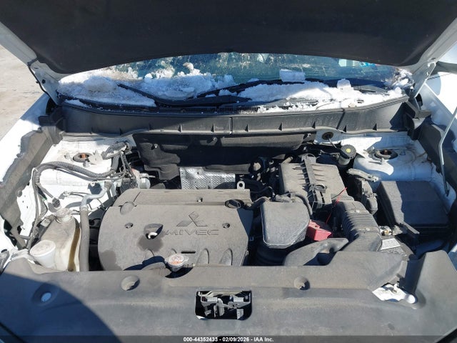 2015 MITSUBISHI OUTLANDER SPORT 4A4AR3AW3FE043072 Photo 9