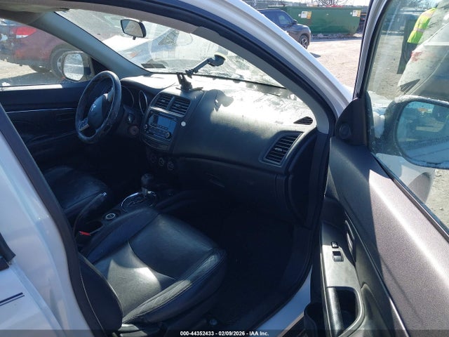 2015 MITSUBISHI OUTLANDER SPORT 4A4AR3AW3FE043072 Photo 4