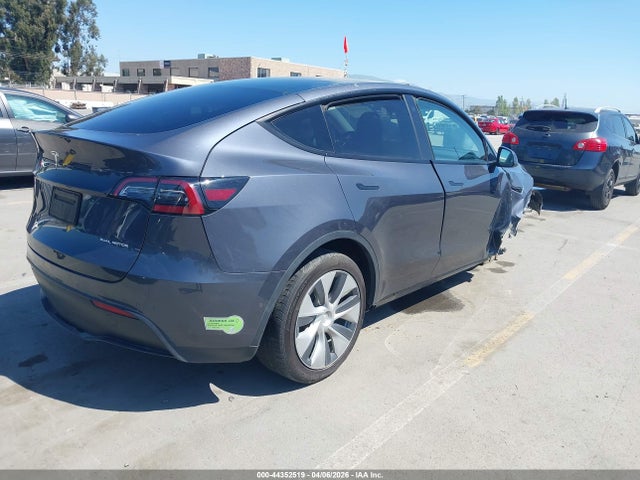 7SAYGDEE8NF542260 Tesla Model Y Long Range Dual Motor All-wheel Drive
