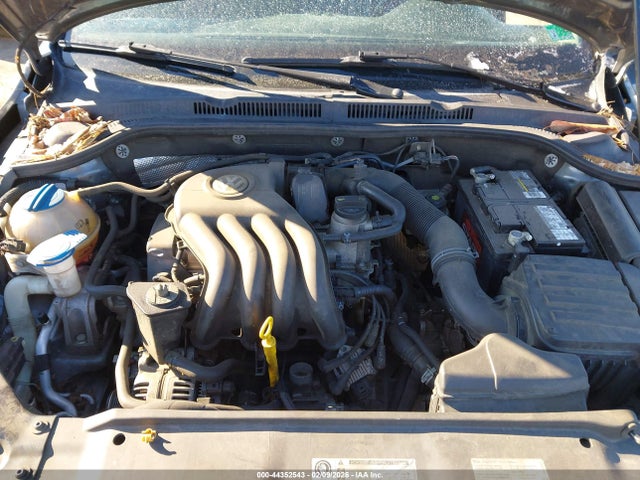 3VW2K7AJ4FM255398 Volkswagen Jetta 2.0l S