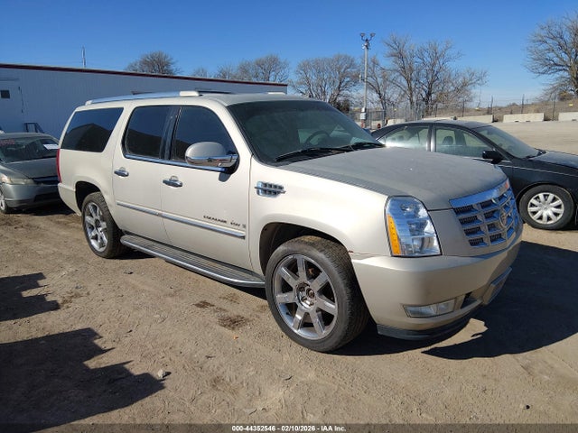 2008 CADILLAC ESCALADE ESV 1GYFK668X8R119602 Photo 0