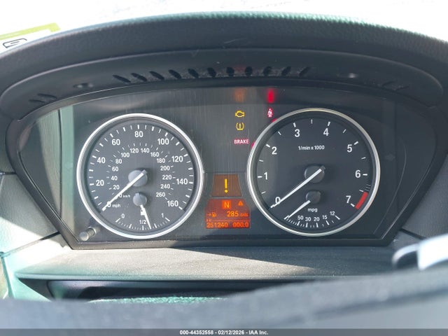 2010 BMW 550I WBANW5C57ACT56144 Photo 6