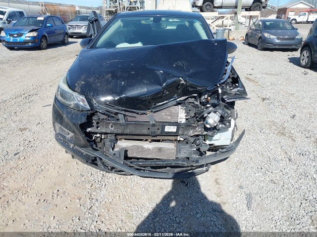 1G1BF5SMXJ7175328 Chevrolet Cruze Premier Auto