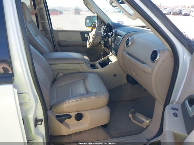 2003 FORD EXPEDITION 1FMPU17L03LC02649 Photo 4