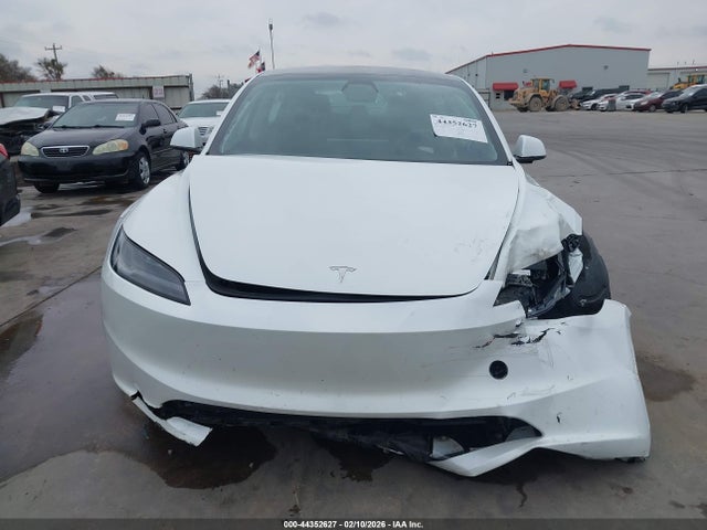 Продаж на аукціоні авто 2024 Tesla Model 3 Long Range Dual Motor All-wheel Drive, vin: 5YJ3E1EB8RF736018, номер лоту: 44352627
