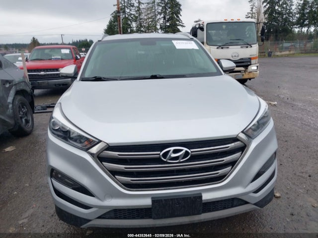 Hyundai Tucson Limited 2018 KM8J3CA25JU807276 Image 12