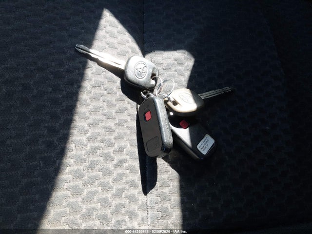 2007 TOYOTA COROLLA 2T1BR32E37C854649 Photo 10