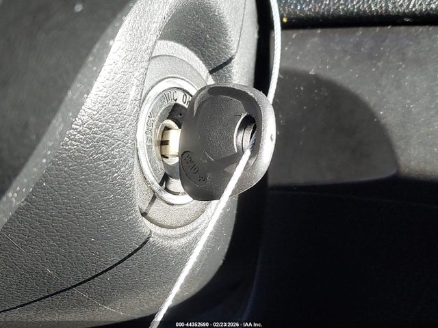 KNDPM3AC7H7083975 KIA Sportage Lx