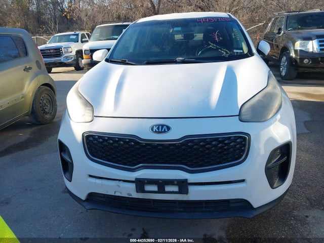 KNDPM3AC7H7083975 KIA Sportage Lx