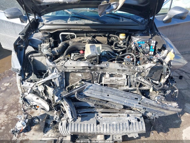 44352702 :رقم المزاد ، 4S4BSANCXH3324462 vin ، 2017 Subaru Outback 2.5i Limited مزاد بيع