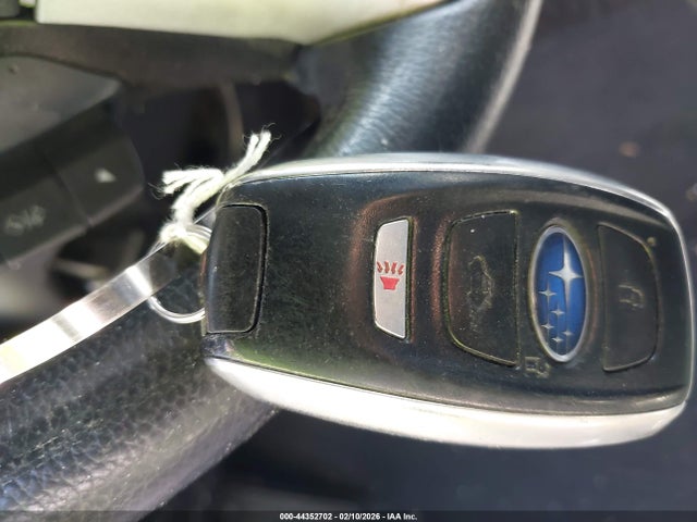 44352702 :رقم المزاد ، 4S4BSANCXH3324462 vin ، 2017 Subaru Outback 2.5i Limited مزاد بيع