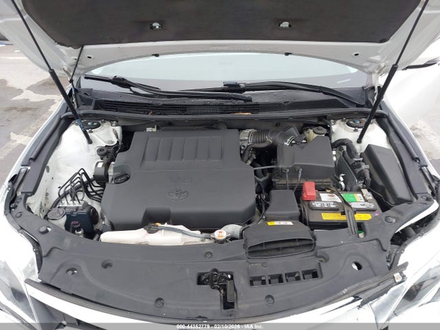 4T1BK1EB9JU268764 Toyota AVALON XLE