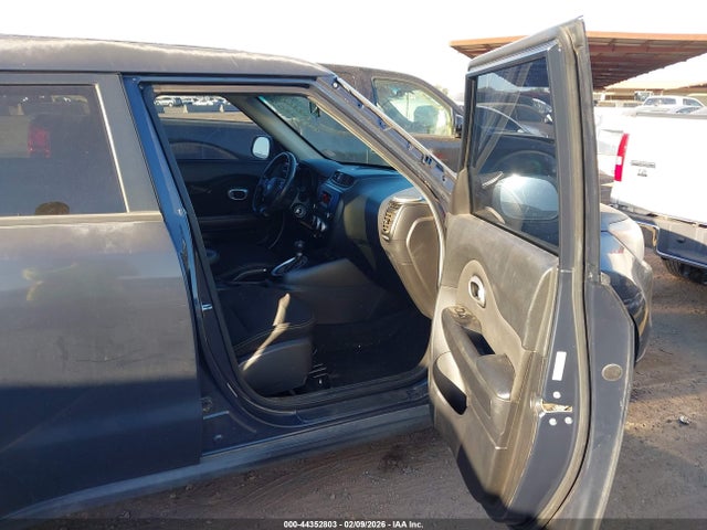 KIA SOUL + 2014 KNDJP3A54E7076850 Image 5