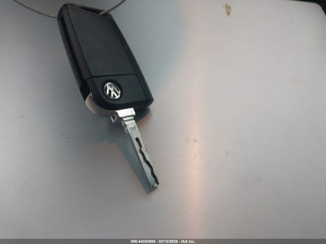 2019 VOLKSWAGEN ATLAS 1V2AP2CA5KC590938 Photo 10