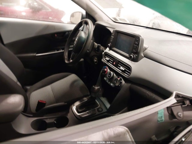 2019 HYUNDAI KONA KM8K1CAA8KU367976 Photo 4
