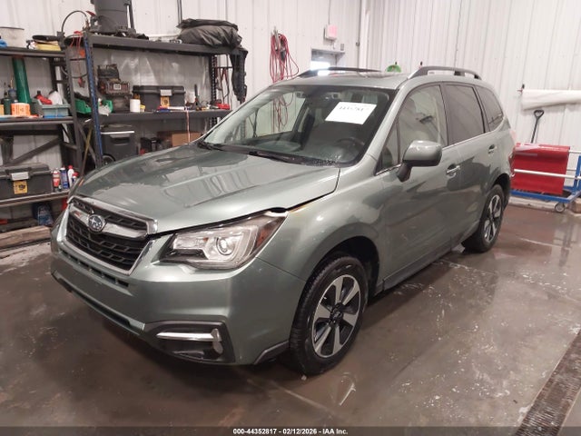 Subaru Forester 2.5i Limited 2017 JF2SJARC1HH549388 Image 6