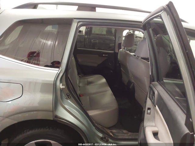 Subaru Forester 2.5i Limited 2017 JF2SJARC1HH549388 Image 8
