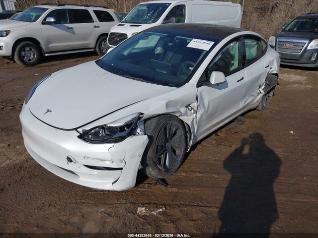 Продаж на аукціоні авто 2023 Tesla Model 3 Rear-wheel Drive, vin: 5YJ3E1EA7PF406679, номер лоту: 44352848