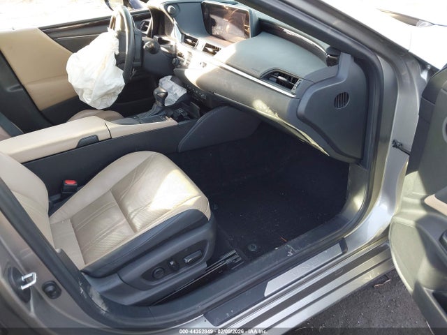 Lexus Es 300h Luxury 2020 58AE21B13LU011698 Image 5