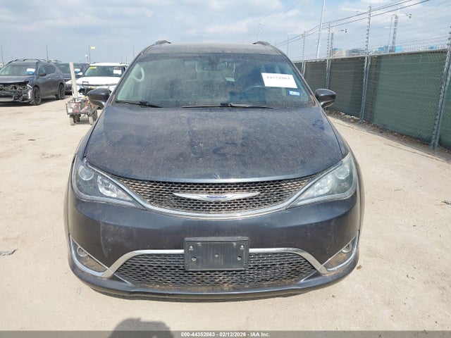 44352863 :رقم المزاد ، 2C4RC1BG7LR268830 vin ، 2020 Chrysler Pacifica Touring L مزاد بيع