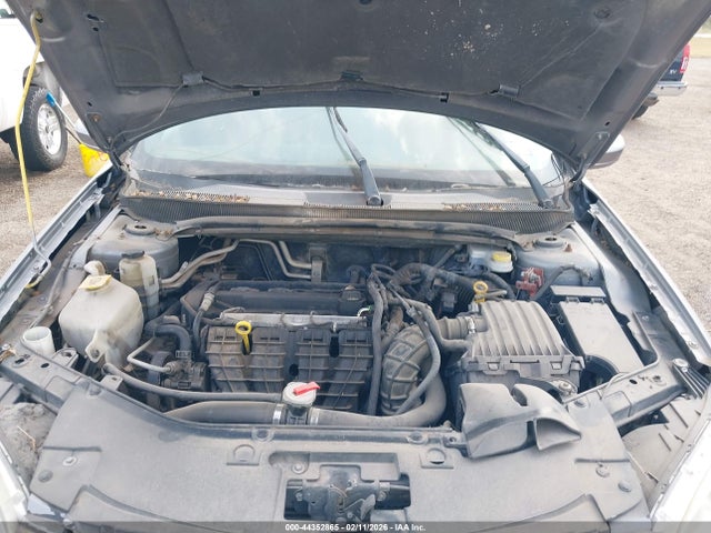 2014 CHRYSLER 200 1C3CCBABXEN122167 Photo 9