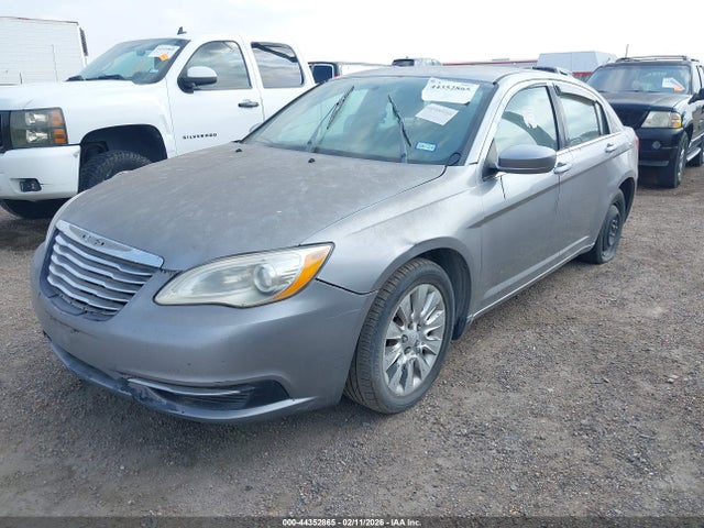 2014 CHRYSLER 200 1C3CCBABXEN122167 Photo 1