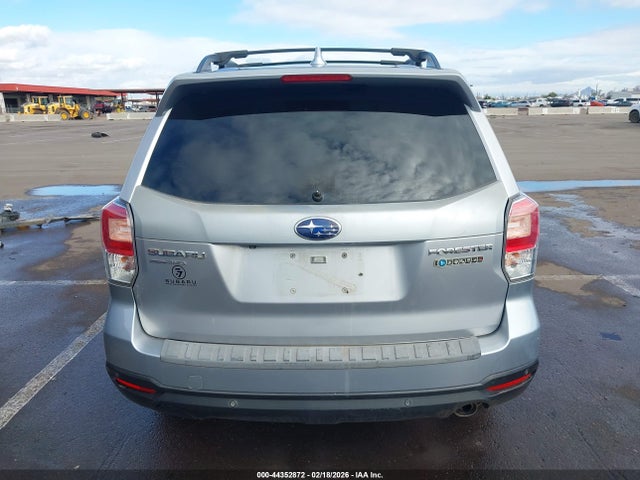 Subaru Forester 2.5i Limited 2018 JF2SJARC5JH517808 Image 17