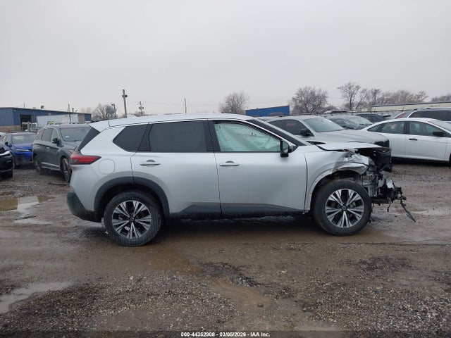 Продажа на аукционе авто 2021 Nissan Rogue Sv Intelligent Awd, vin: 5N1AT3BB4MC718307, номер лота: 44352908