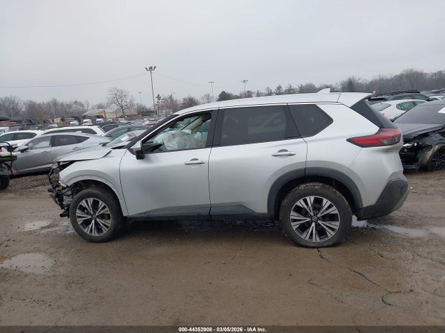 Продажа на аукционе авто 2021 Nissan Rogue Sv Intelligent Awd, vin: 5N1AT3BB4MC718307, номер лота: 44352908