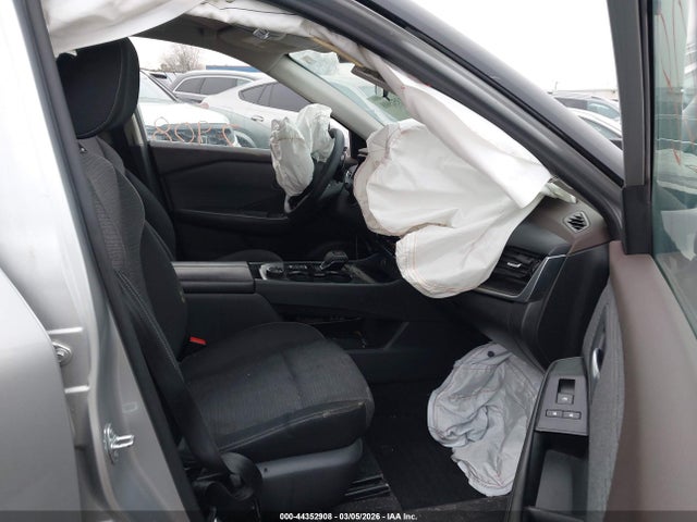 Продажа на аукционе авто 2021 Nissan Rogue Sv Intelligent Awd, vin: 5N1AT3BB4MC718307, номер лота: 44352908