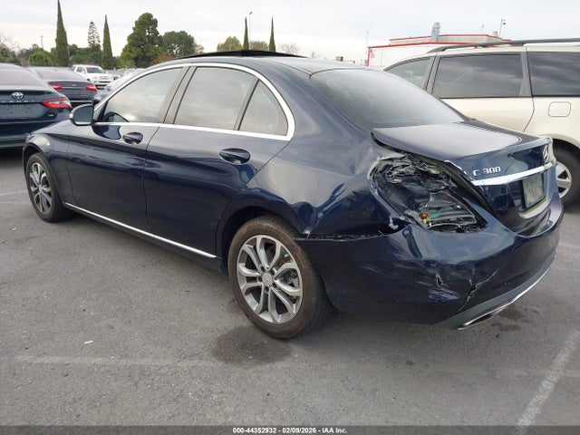 55SWF4KBXFU012728 Mercedes-Benz C 300 4matic