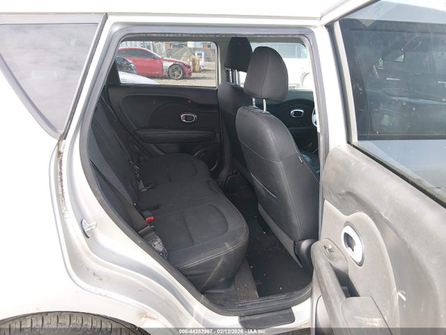 KNDJP3A53H7421693 KIA SOUL +