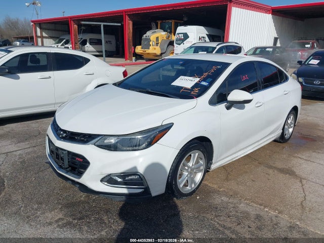 1G1BE5SMXH7152905 Chevrolet Cruze Lt Auto