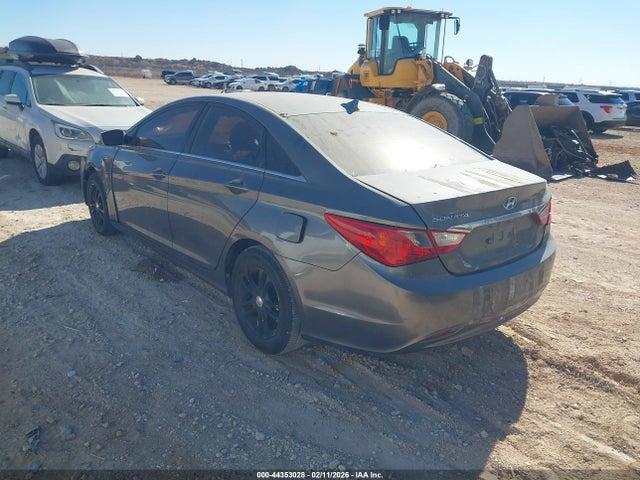2011 HYUNDAI SONATA 5NPEB4AC9BH170508 Photo 2