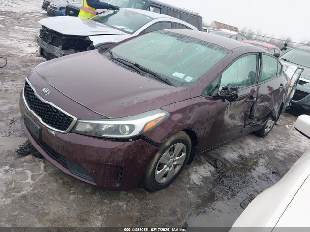 Aukcja sprzedaży 2017 Kia Forte Lx, vin: 3KPFK4A76HE053506, numer aukcji: 44353055