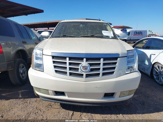 2008 CADILLAC ESCALADE ESV 1GYFK66858R244989 Photo 5