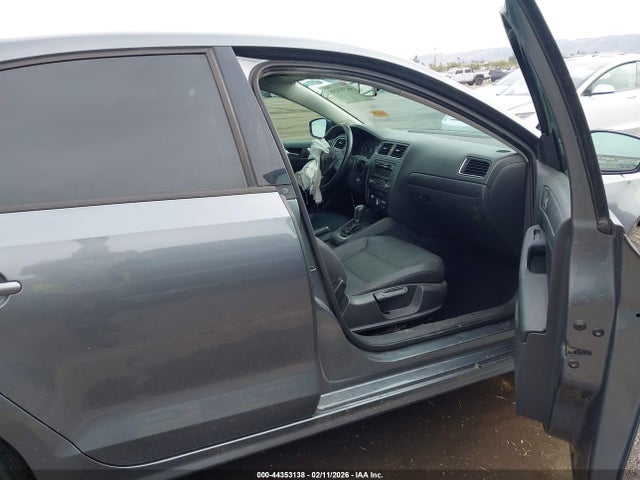 2012 Volkswagen Jetta 2.5l Se მანქანა იყიდება აუქციონზე, vin: 3VWDP7AJ9CM451326, აუქციონის ნომერი: 44353138