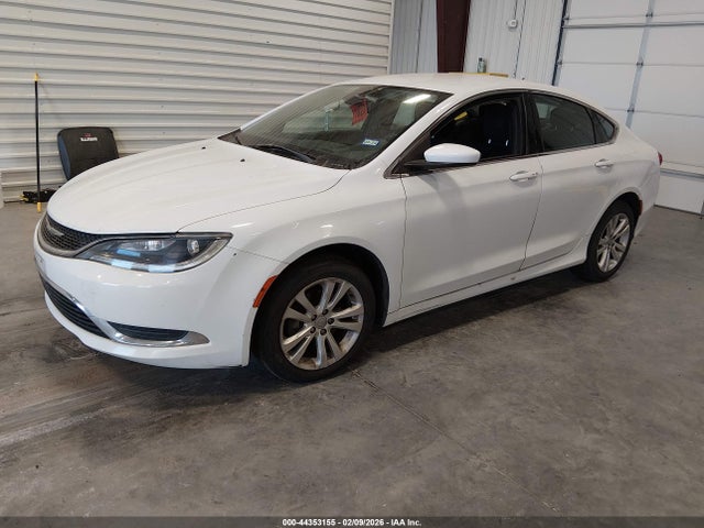 44353155 :رقم المزاد ، 1C3CCCAB7FN716173 vin ، 2015 Chrysler 200 Limited مزاد بيع