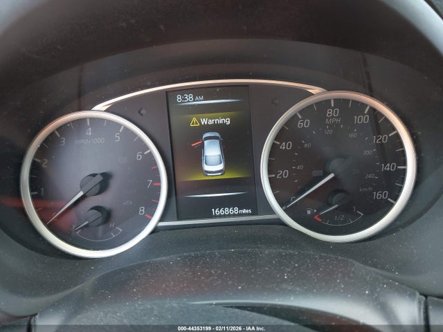 3N1AB7AP6HY352748 Nissan SENTRA SV