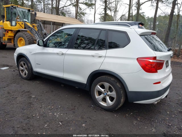 2012 Bmw X3 Xdrive28i მანქანა იყიდება აუქციონზე, vin: 5UXWX5C54CL717447, აუქციონის ნომერი: 44353266