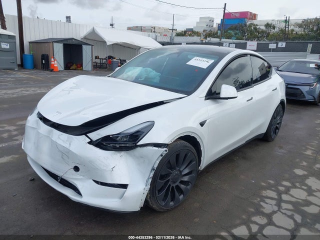 2023 TESLA MODEL Y 7SAYGDEF0PF792801 Photo 1