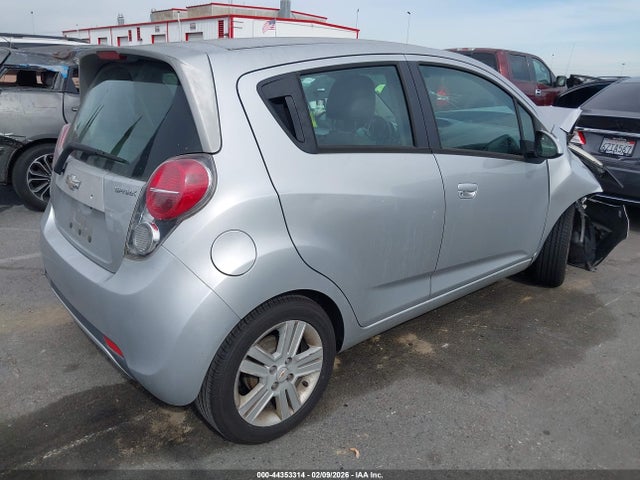 KL8CD6S97FC754061 Chevrolet Spark 1lt Cvt